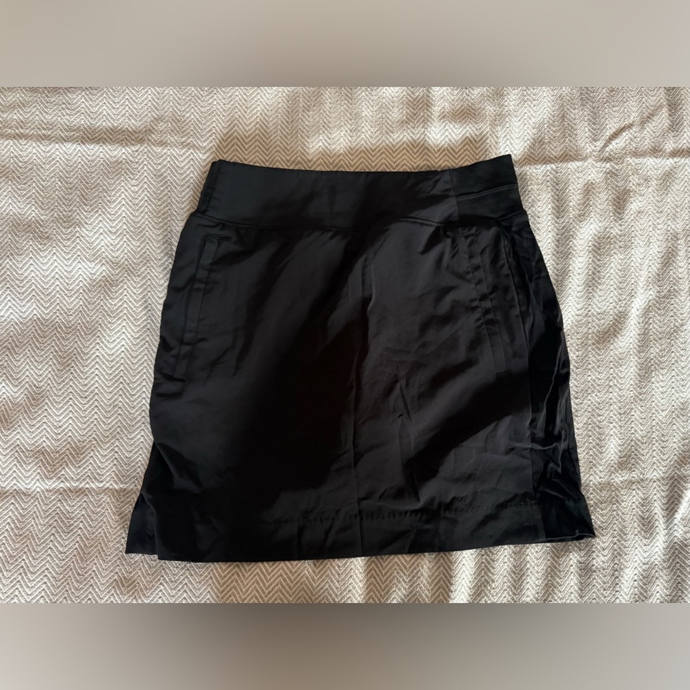 Athleta Black Women's Active Skort with Side Pockets